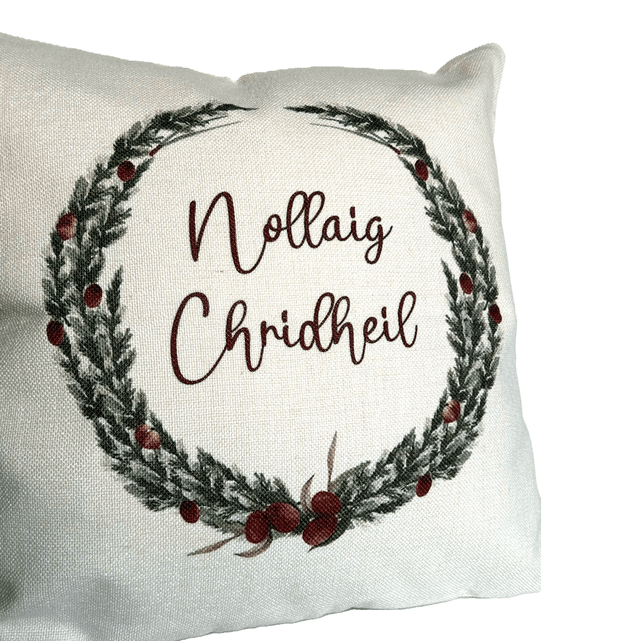 Nollaig Chridheil 40x40 Pillow